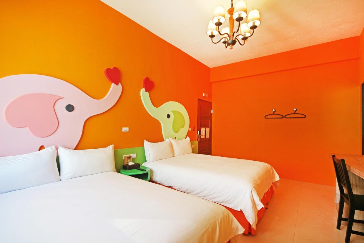 Fun Trip - Little Castle & Oscar B&B Taitung Екстер'єр фото